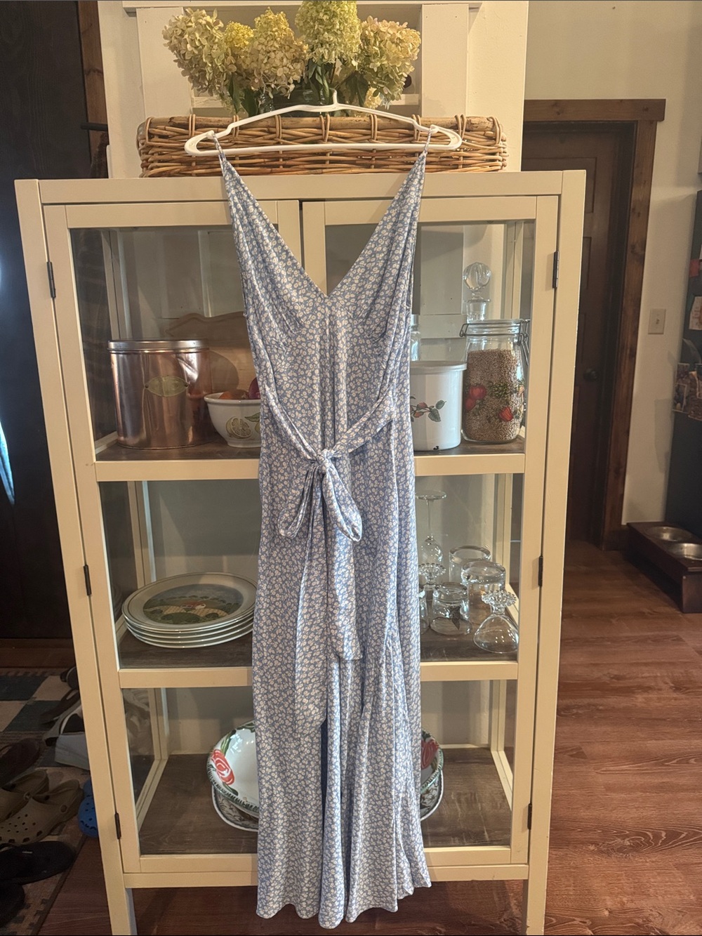 Doen Light Blue Floral V-Neck Maxi Dress with Tie Waist
